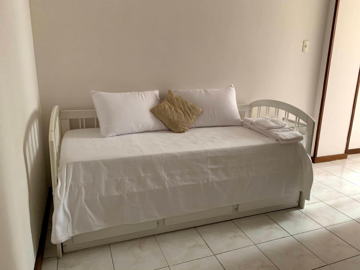 Apartamento Copacabana Perto Da Praia, Metro, Comercio E Wi-Fi Rapido! Río de Janeiro Exterior foto